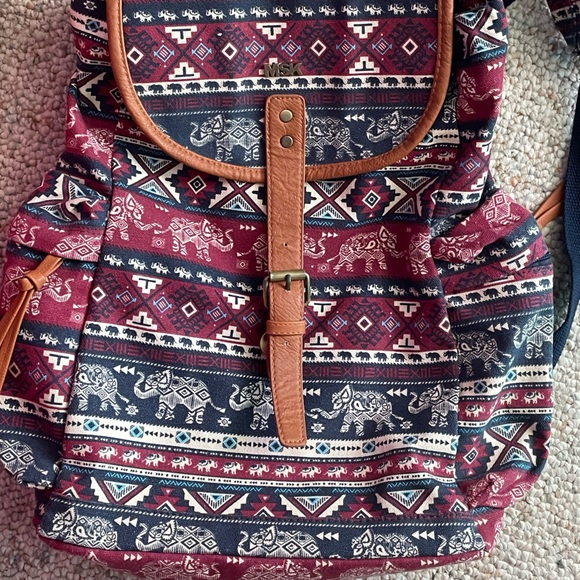 〰️➰Vegan Leather Muli-Compartment Backpack Satchel 🐘〰️ - Picture 11 of 13